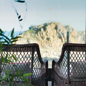 https://hostal-sa-malica.catalonia-hotels.com