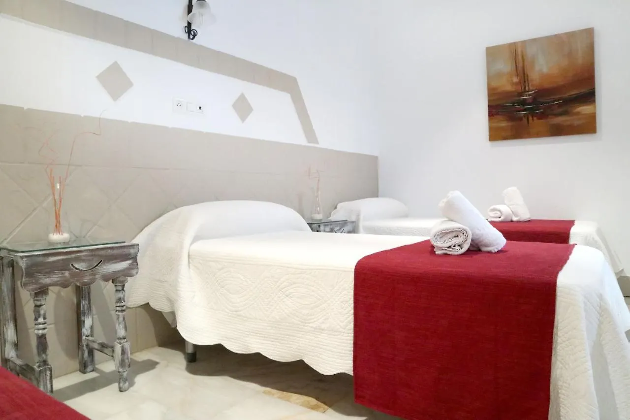 Hostal Victoria La Carlota 0*,