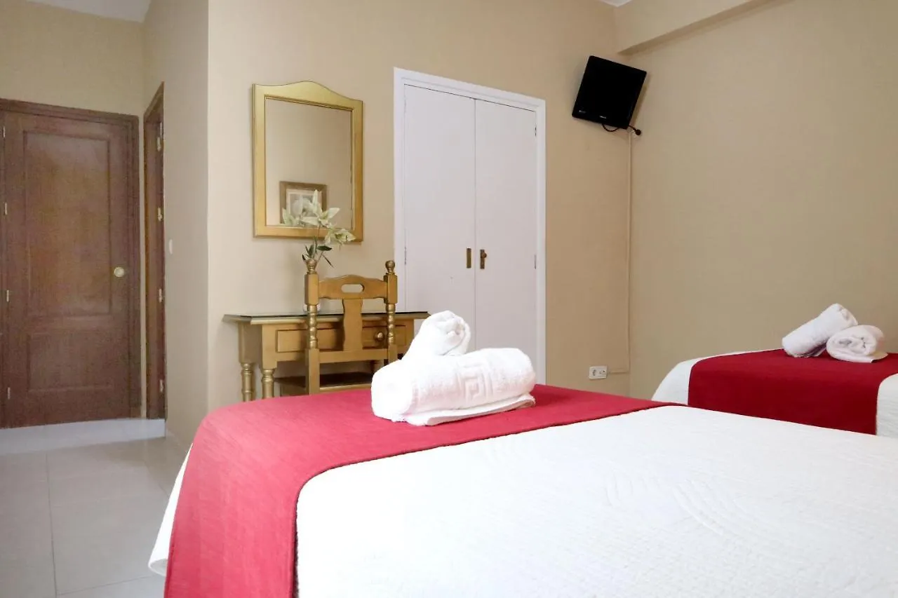 Hostal Victoria La Carlota