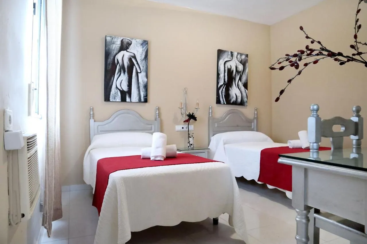 Hostal Victoria La Carlota Spain
