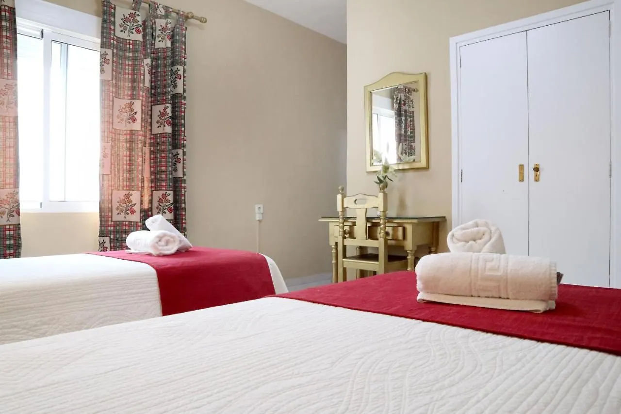 Hostal Victoria La Carlota