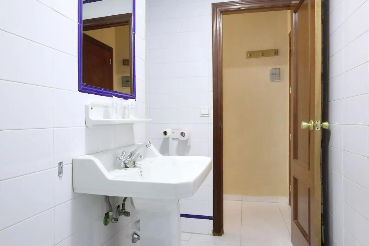 Guest house Hostal Victoria La Carlota