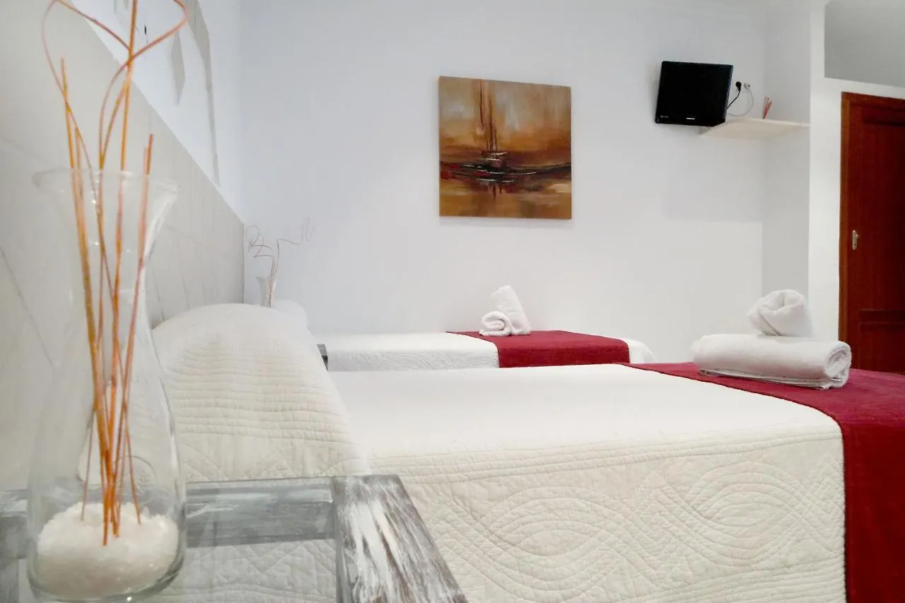 Hostal Victoria La Carlota
